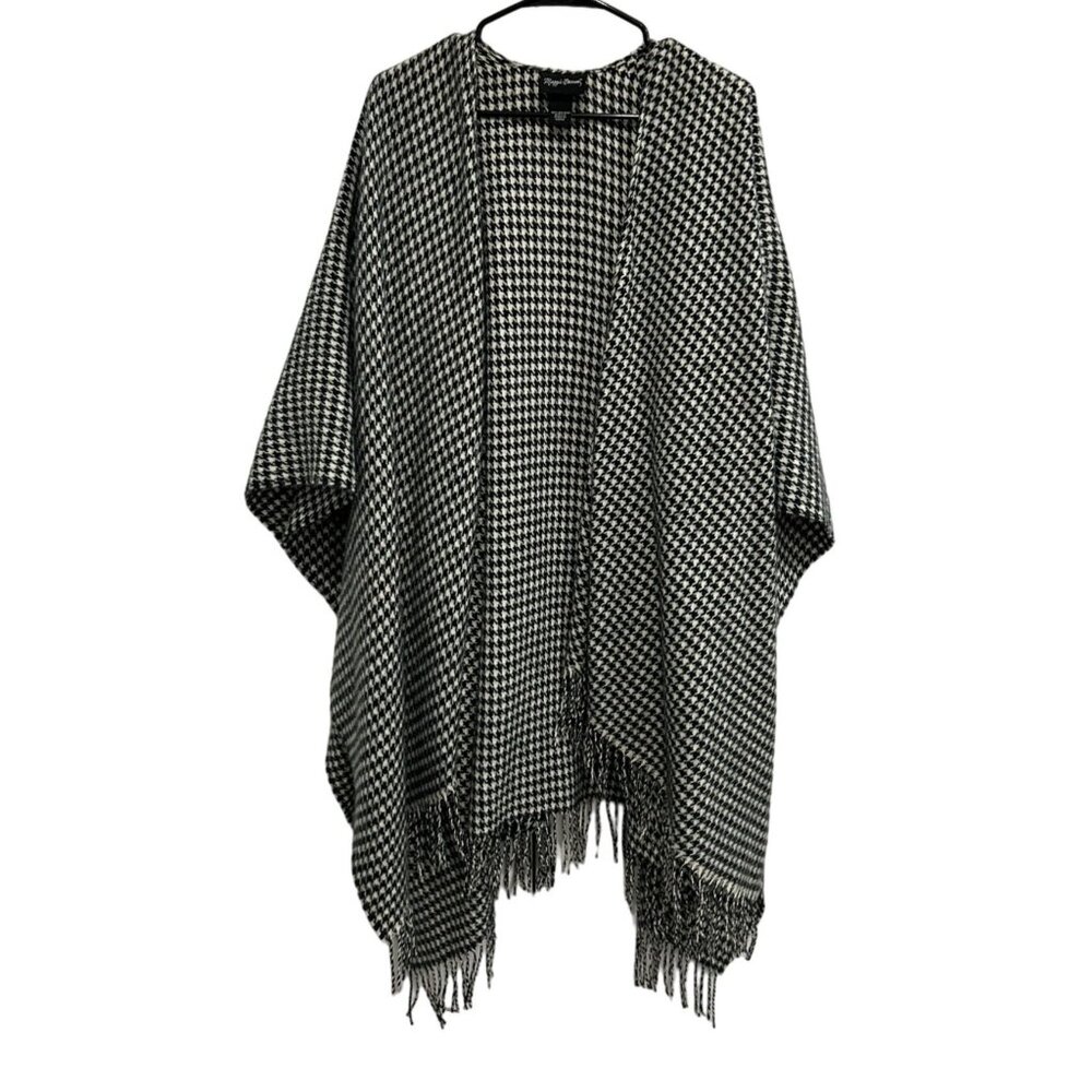 Maggie Barnes Houndstooth Fringed Poncho